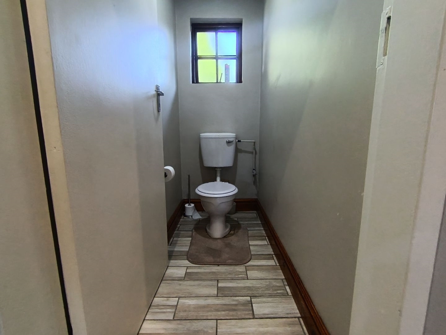 4 Bedroom Property for Sale in Universitas Free State